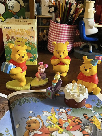 DMHTOY MINSO Pooh Bear Best Friends Party Series Blind Box