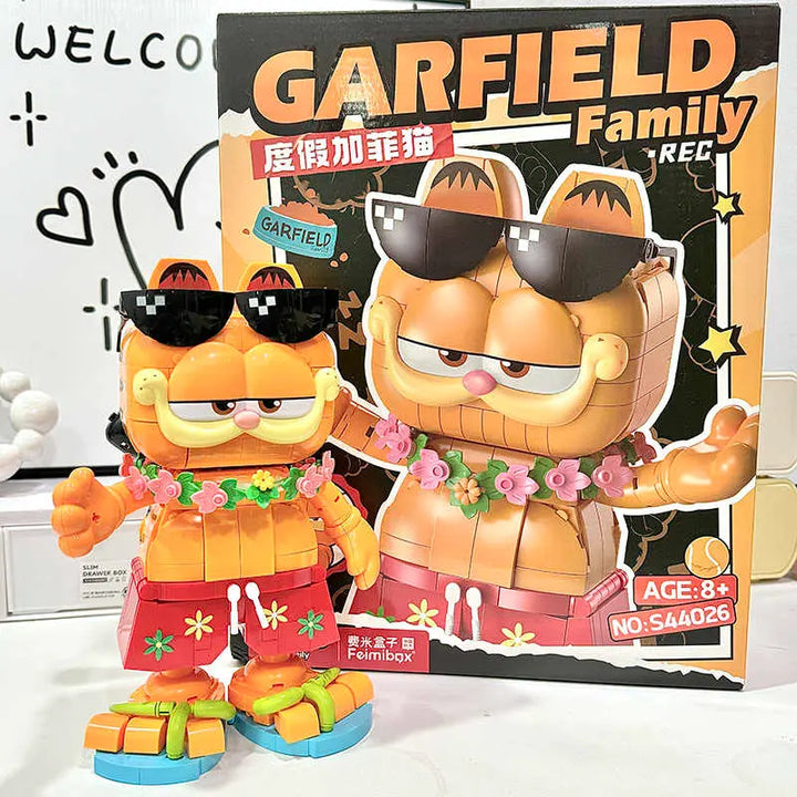 DMHTOY Leisure Holiday Series 850pcs Garfield Family Toys Mini Building Blocks